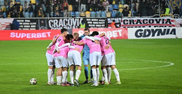 10 października 2026 roku o godzinie 15:30 Arka Gdynia zagra z Polonią Warszawa na Stadionie Miejskim w Gdyni. Podczas Różowego Meczu kibice będą mogli skorzystać z badań, pomiarów i porad dotyczących profilaktyki.